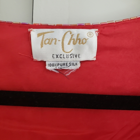 Tan Chho Vintage Silk Red and Gold Beaded Evening Jacket size M/L - Picture 2 of 6